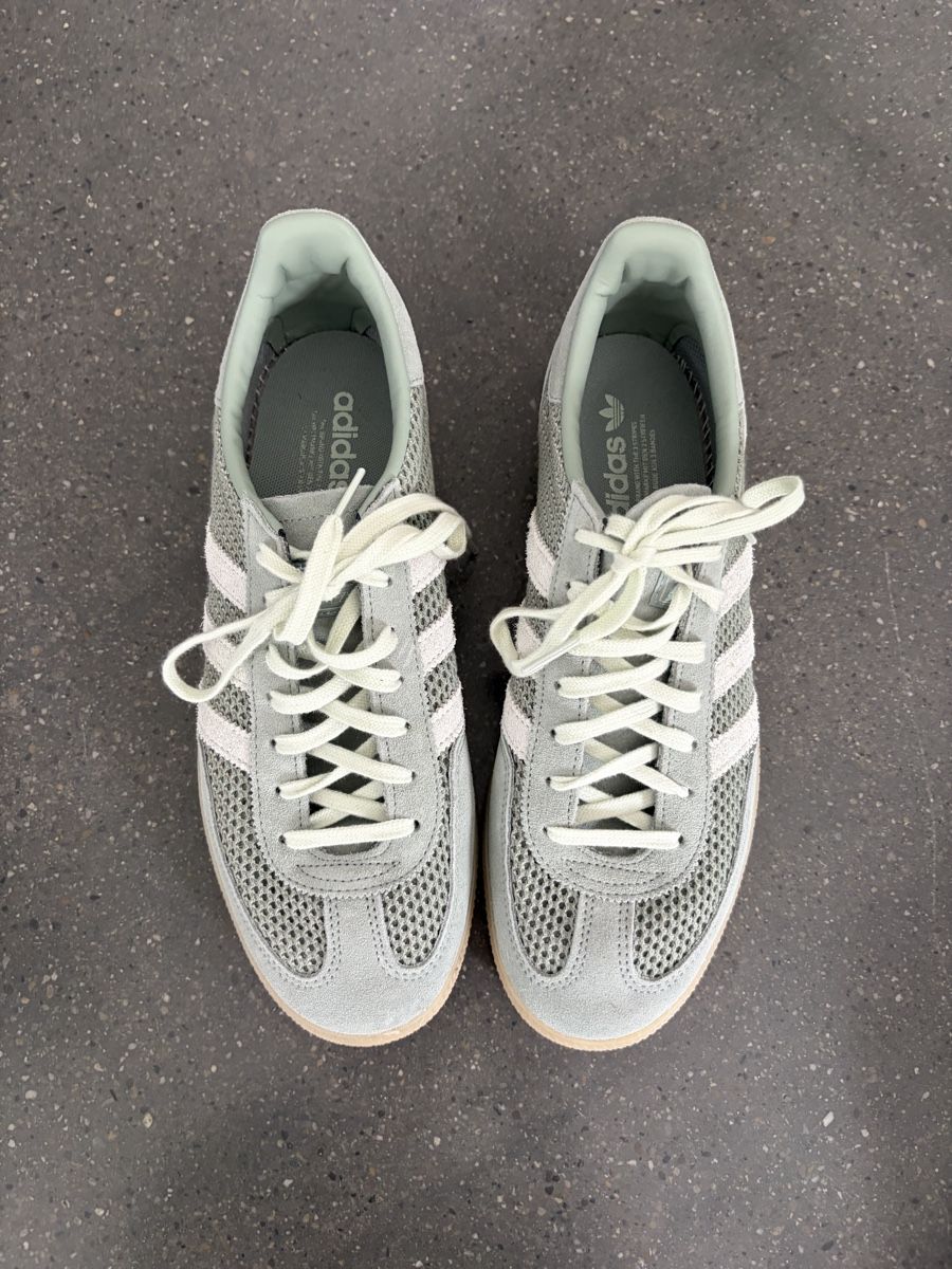 Adidas Scarpe da donna: Adidas spezial 42 2/3 – Nuovo (secondo la descrizione) da Mont-sur-Lausanne venduto da lacasta