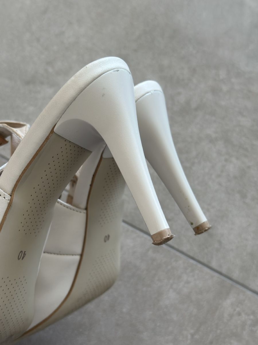 Scarpe da donna: Used classic shoes slingback – Usato da Lugano venduto da _tuttifrutti_ 2