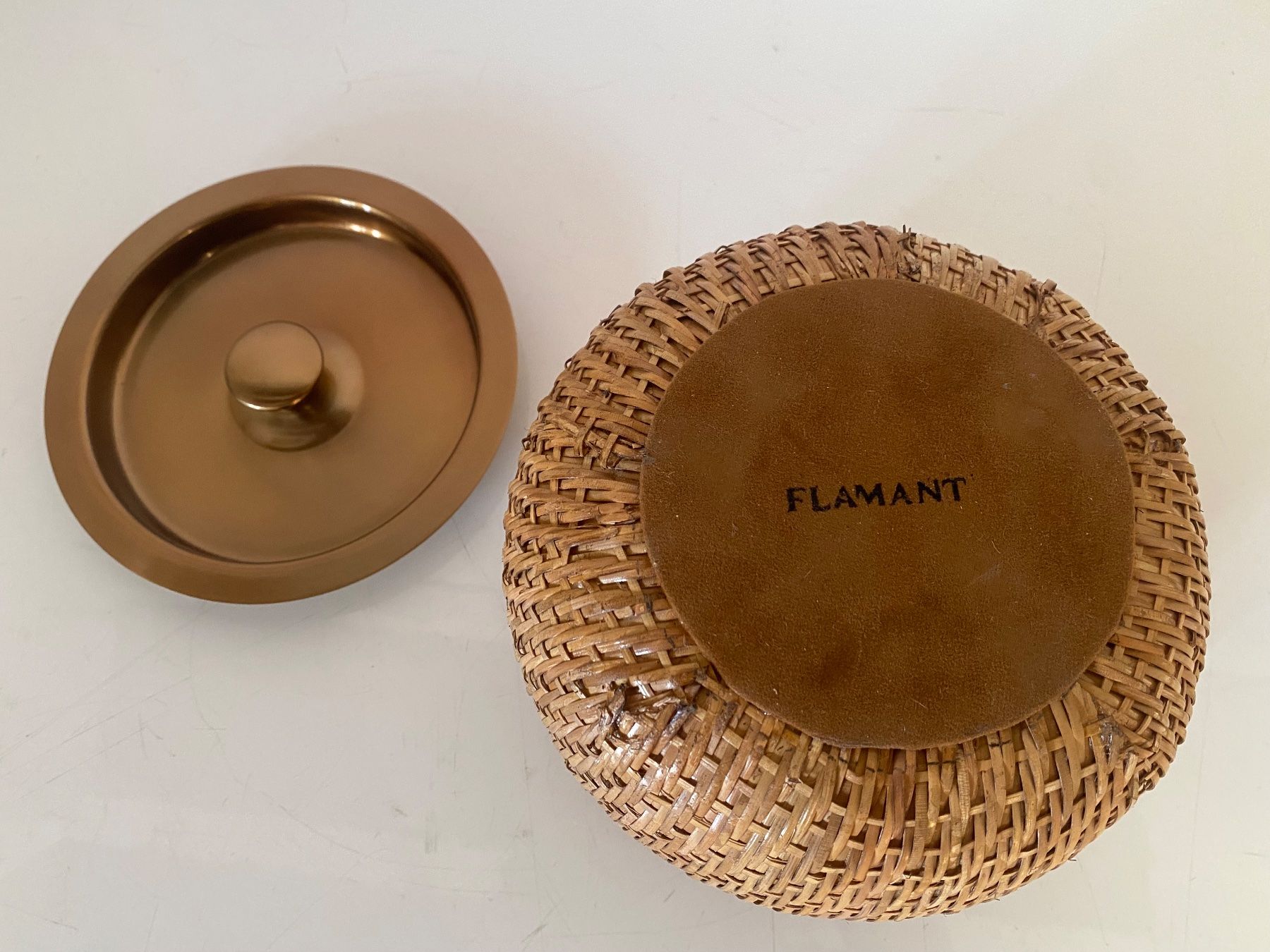 Behälter & Ähnliches: Okavango Spirits Eiswürfelkübel mit Deckel Flamant – Gebraucht aus Küssnacht am Rigi von Brockenhaus-Rigi 4