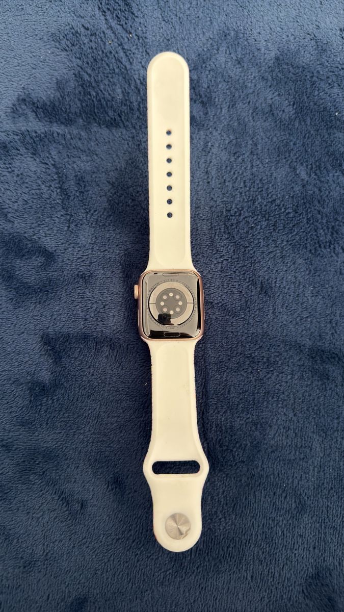 Apple Smartwatch: Apple Watch Series 6 – Nuovo (secondo la descrizione) da Urdorf venduto da RDLazic 3