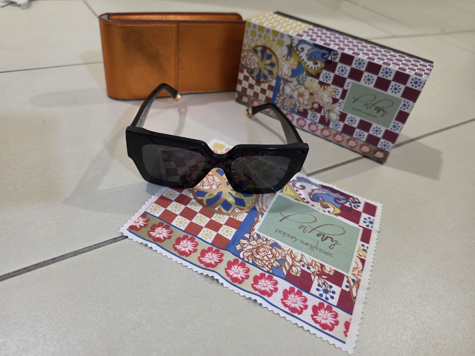 Lunettes & Verres: Papary Sonnenbrille – D'occasion à Affoltern am Albis par Ebruli89 1