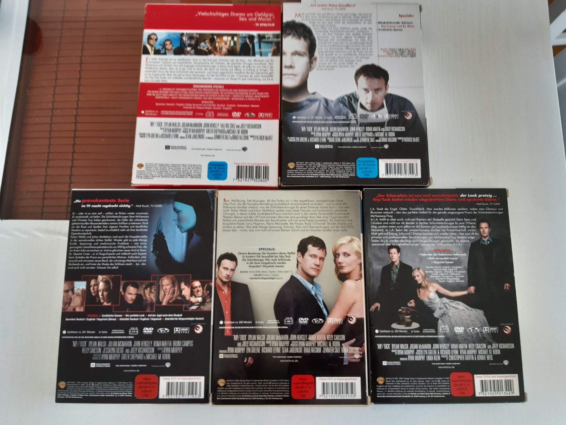 Alle DVDs: Nip Tuck - Staffel 1-5 komplett - Schönheit hat seinen Preis – Neu (gemäss Beschreibung) aus Domat-Ems von nugipuff 3