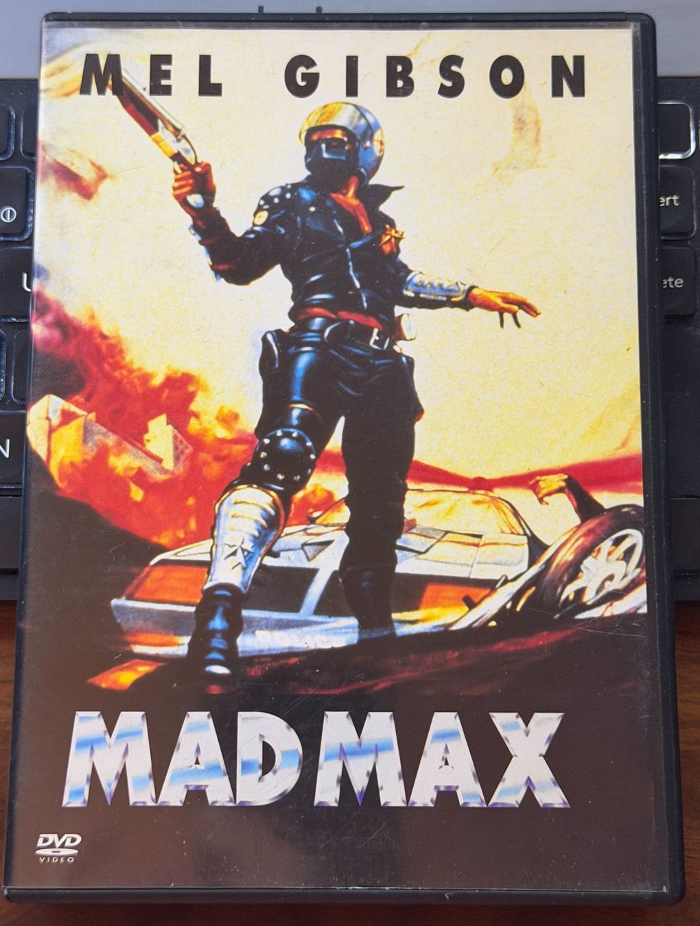 Tous les DVDs: Mad Max (1979) - DVD – D'occasion à Semsales par __Florian__ 1