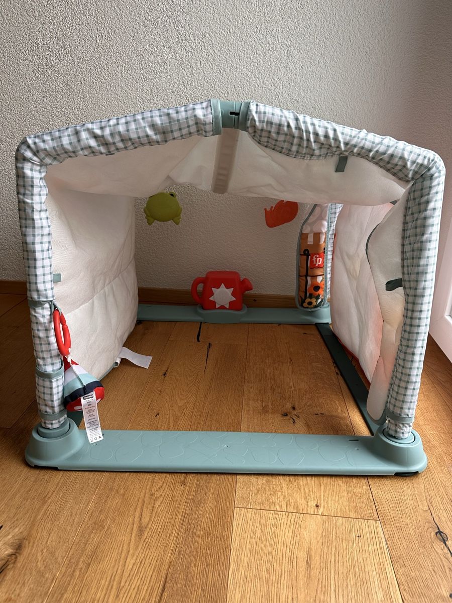 Fisher-Price Tappeto da gioco: Fisher-Price Babyspielplatz/Spielbogen – Usato da Heiligkreuz (Mels) venduto da Luova 2