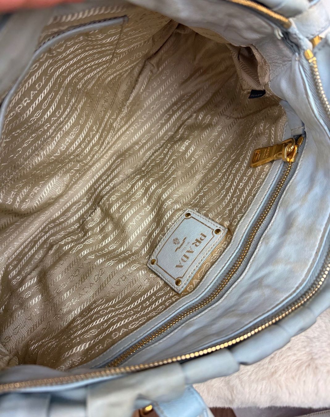 Prada Borse da donna: ORIGINAL PRADA TESSUTO GAUFRE HANDTASCHE – Usato da Uster venduto da leo_vnv5 4