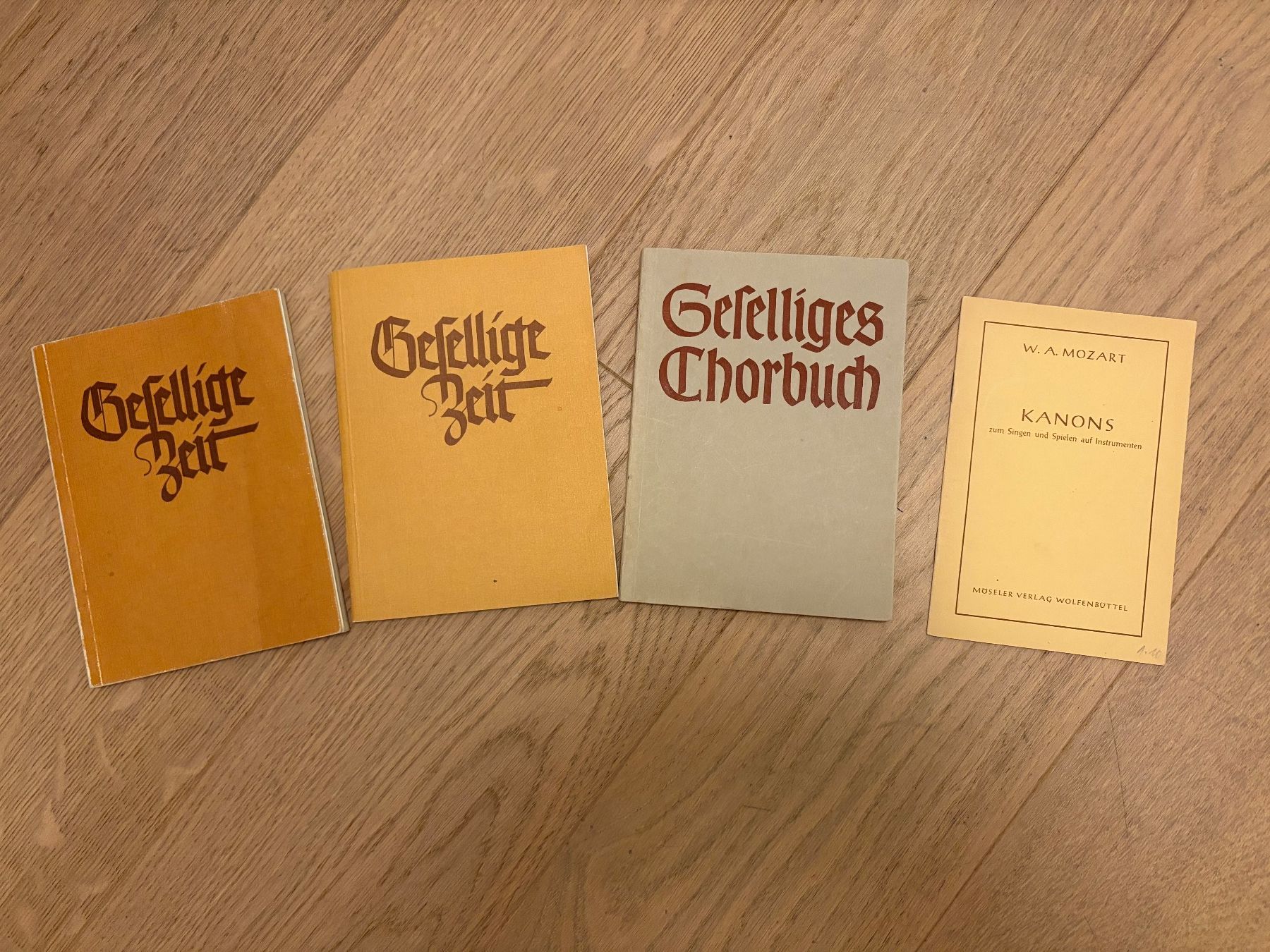 Bücher: Gesellige Zeit - Liederbücher / Partitur Chor / Gesang – Gebraucht aus Versoix von chr_2rpz