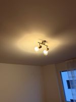 Schöne Deckenlampe mit zwei Spots, Holz und Chrom Optik