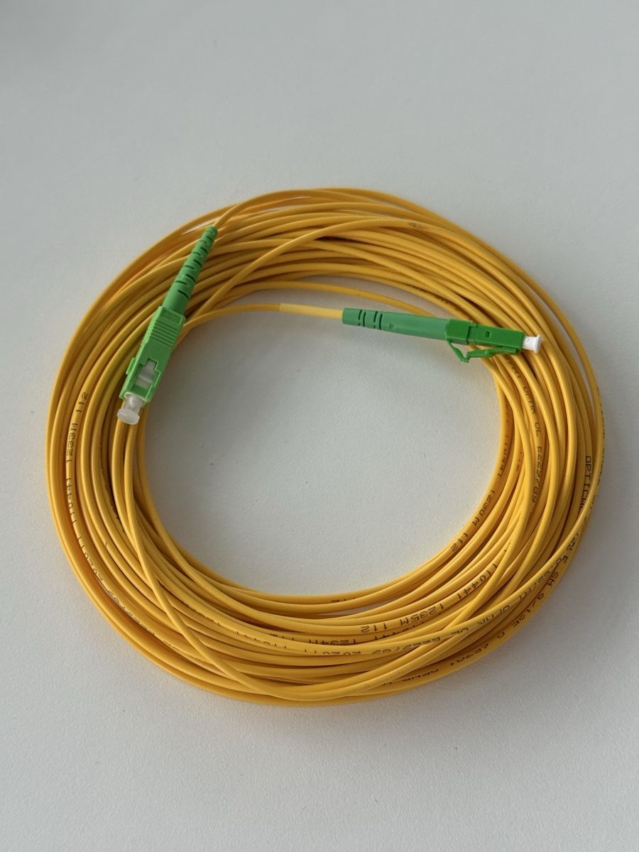 Cavi: 15m fiber cable LC APC to SC APC Simplex OS2 Single Mode – Usato da Pfäffikon, SZ venduto da pio_9gpk