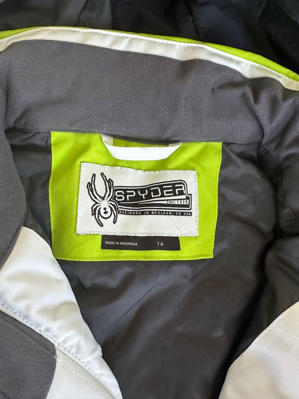 Spyder Giacche & Cappotti: Spyder Skijacke grösse: 14 – Usato da Lausen venduto da Swissart123 2