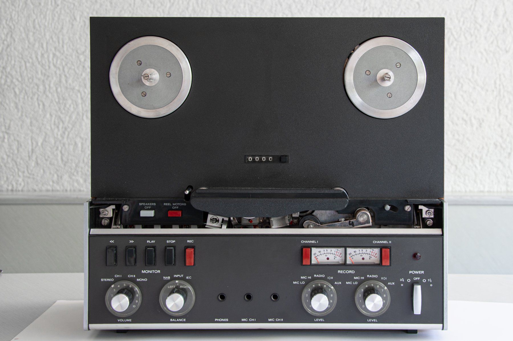 Revox Bandmaschinen: REVOX A77. 4-Spur – Gebraucht aus Rüti ZH von Fadeproof