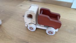 Holzlastwagen, Ladefläche kippbar
