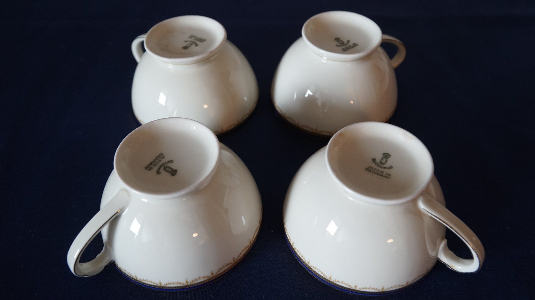 Tassen: Kaffee oder Teetasse Kobaltblau Vergoldet – Neu (gemäss Beschreibung) aus Bern von Antikbatik 4