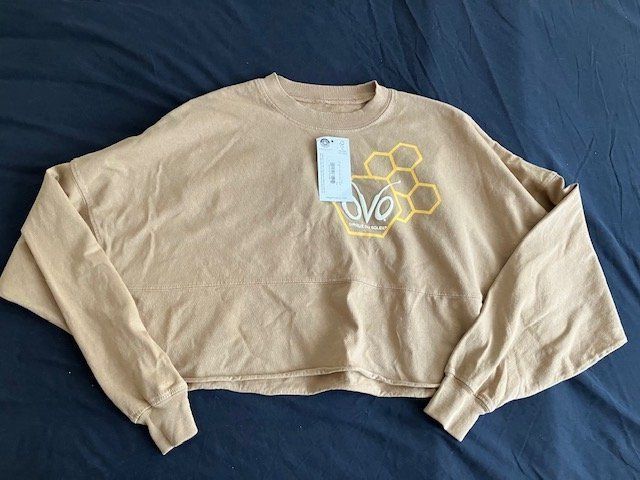 Pullover & Sweatshirts: pull court cirque du soleil – Neu und originalverpackt aus Marin-Epagnier von rchouchouu