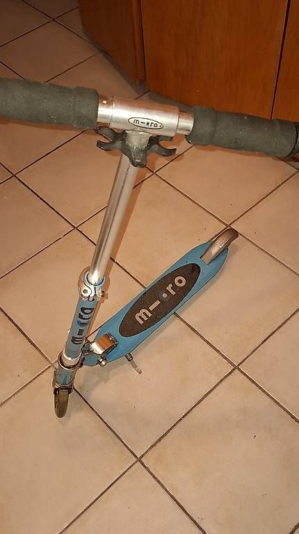 Kickboard: Monopattino Micro – Usato da Massagno venduto da nfu_lgq7