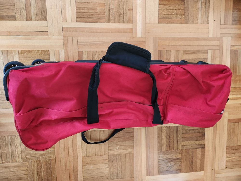 Borse: Nylon Large sports Duffel Bag on wheels – Usato da Geneve venduto da T36 2