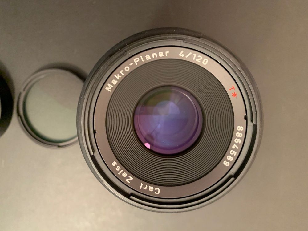 Lot 220 - A Carl Zeiss 120mm f/4 Makro-Planar CF Lens