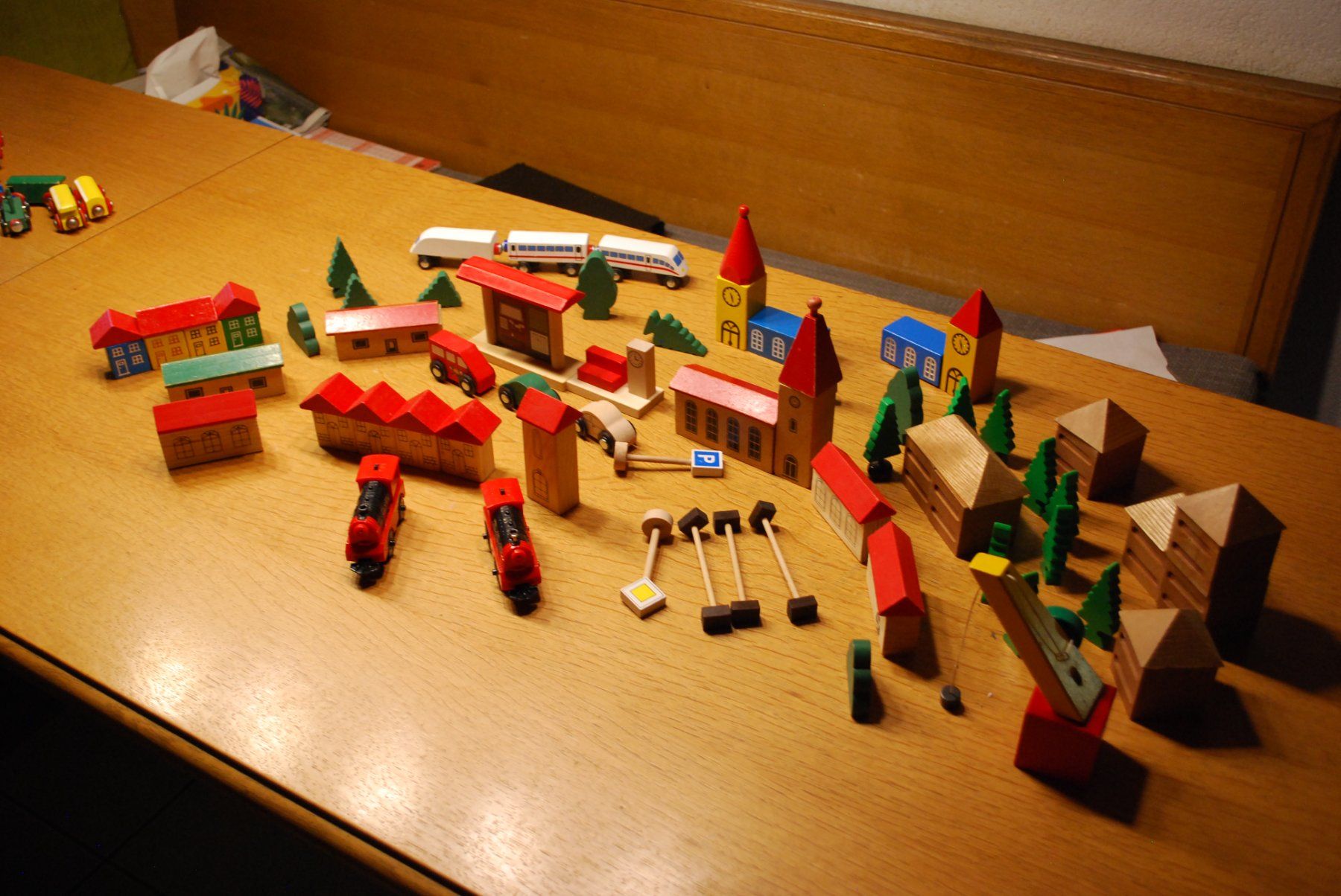 Brio Jouets: Brio-Bahn mit Stadt – D'occasion à Seedorf BE par grauerbaer2001 6