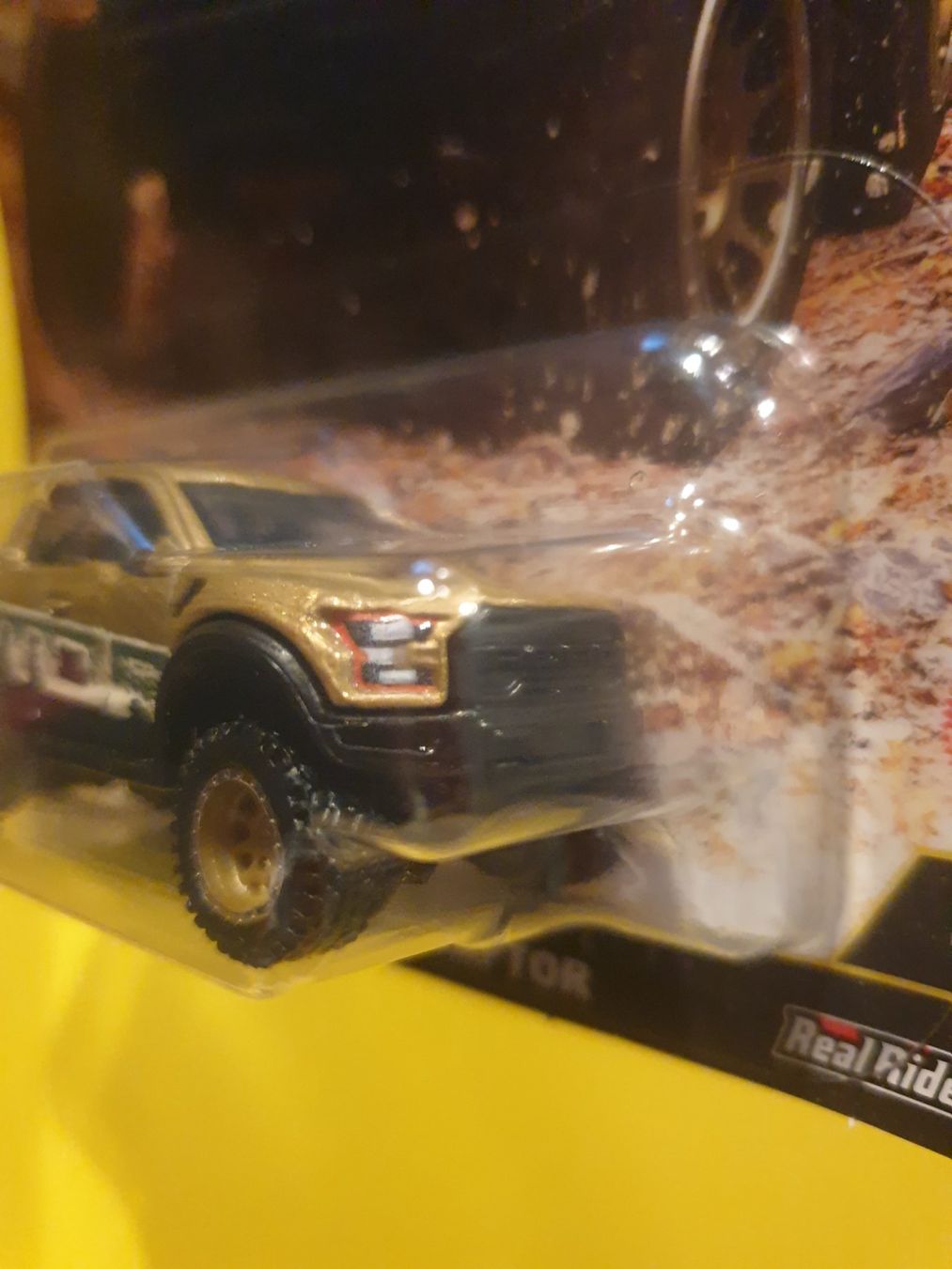 Hot Wheels Modellini d'auto: Hot Wheels 2017 FORD F-150 RAPTOR – Nuovo e nell'imballaggio originale da Oftringen venduto da Rotor 5
