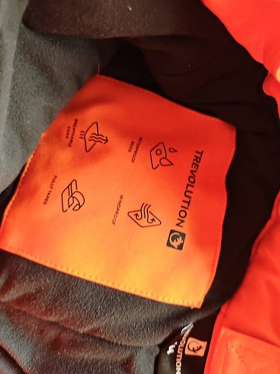 Pantaloni: Kaum benutzte Skihose Gr. 164 – Usato da Uttigen venduto da mue_j62z 3