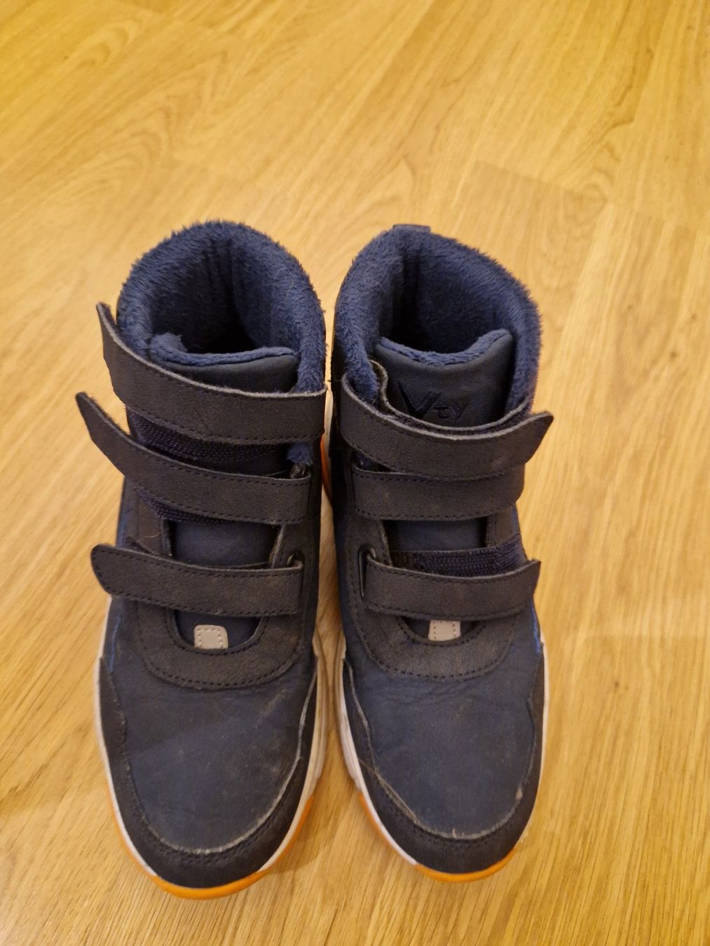 Scarpe per ragazzi: Winterschuhe Schuhe Vty 33 – Nuovo (secondo la descrizione) da Giswil venduto da monimaus08 1