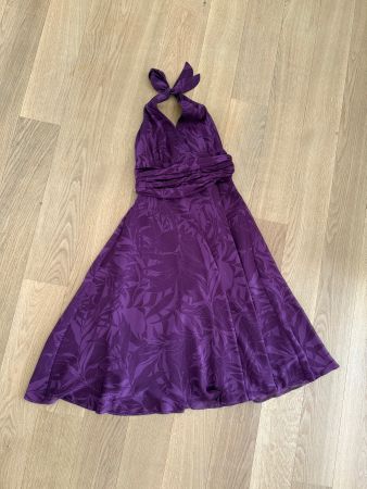 Sommerlich-elegantes Neckholder Kleid, Lila, Gr. 36