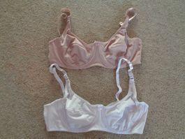 Bügel BH 95D weiss u. beige (2 Stk.)