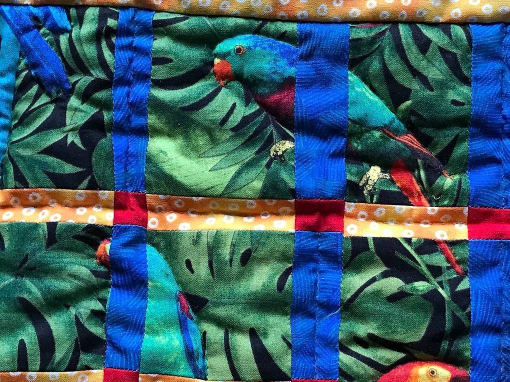 Teppiche: Tapis mural aux oiseaux en patchwork – Gebraucht aus Estavayer-le-Lac von mar_2s6b 5