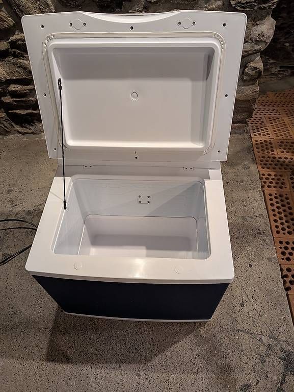 Frigoriferi & Refrigeratori: Glacière compression Mobicool MB40 40L - 12V / 230V Camping – Usato da Muraz (Collombey) venduto da mastique 1