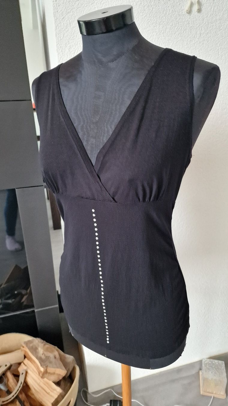 T-shirts: Shirt mit Glitzersteinen – D'occasion à Wil  AG par Kfloh 1