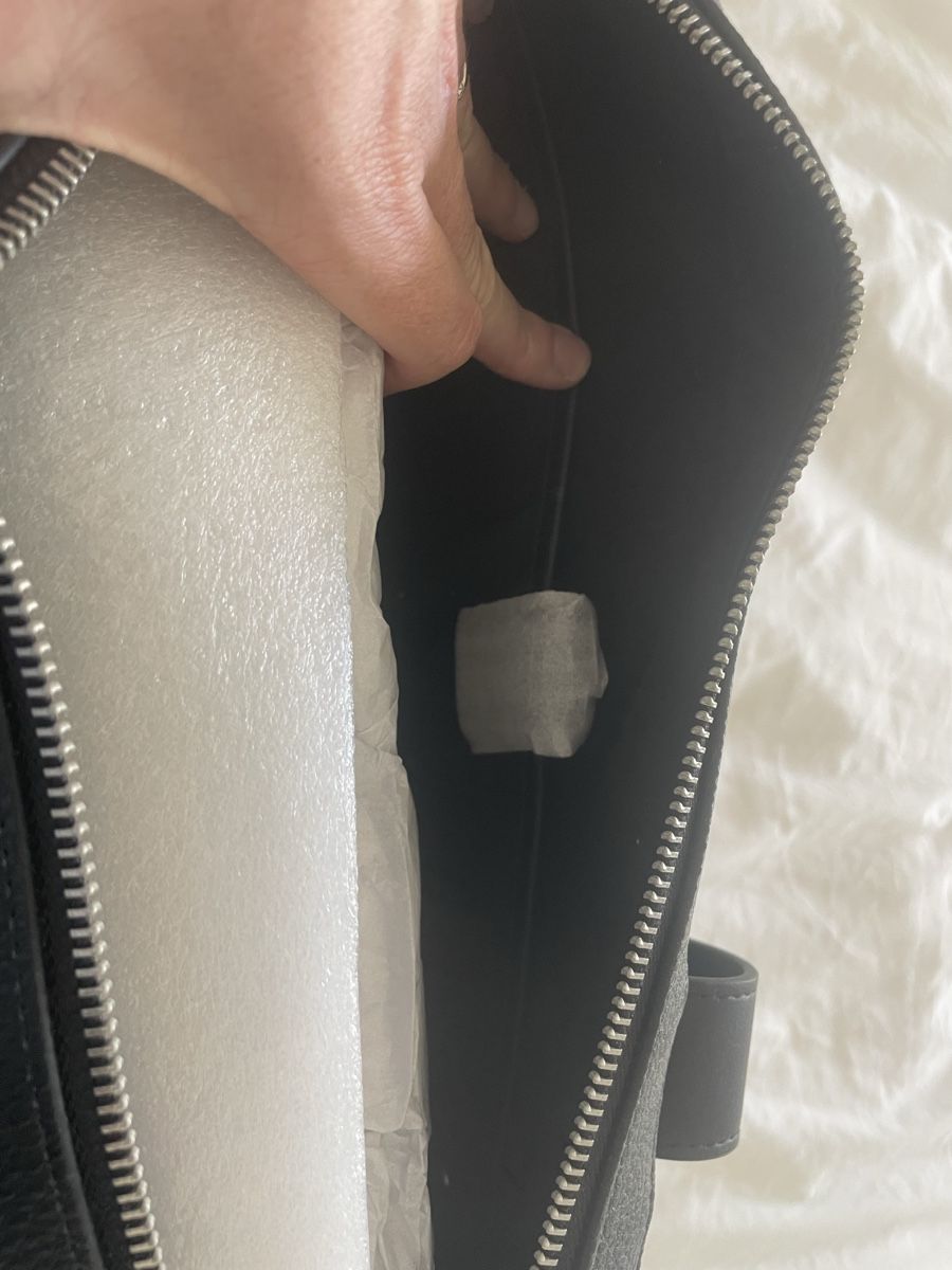 Valigie & Borse: Tommy Hilfiger Briefcase – Nuovo e nell'imballaggio originale da Horw venduto da lau_kvt2 5