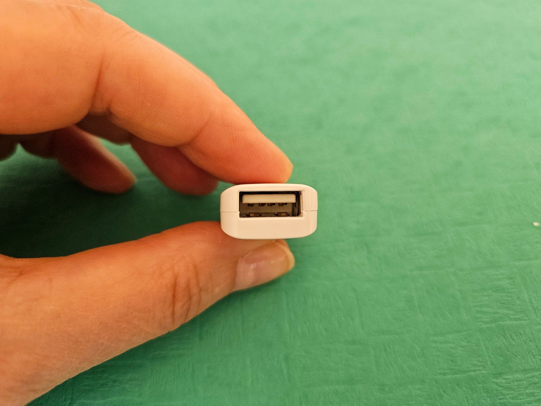 Samsung Unità & Adattatore: Samsung OTG-Adapter, weiss, USB-A zu Mikro-USB – Nuovo (secondo la descrizione) da Basel venduto da bea_cs7h 3