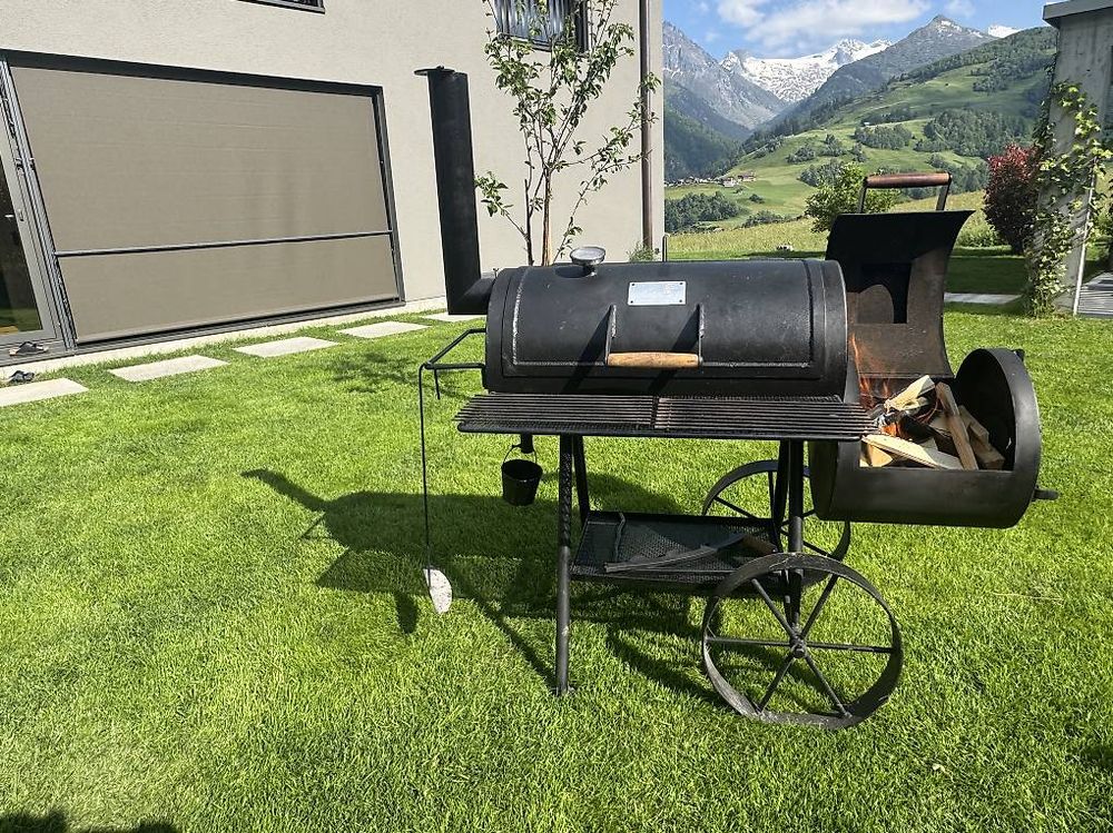 Texas Ranger Smoker Grill (Gebraucht) in Disentis/Mustér für CHF 650 ...