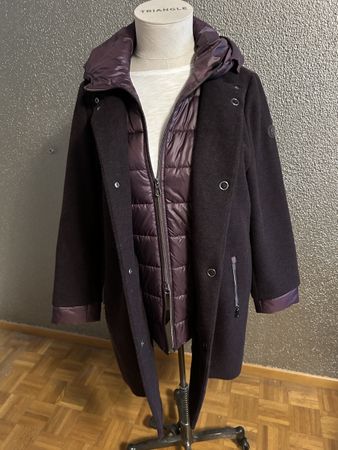 Wollmantel mit eingearbeiteten Gilet von Bonita