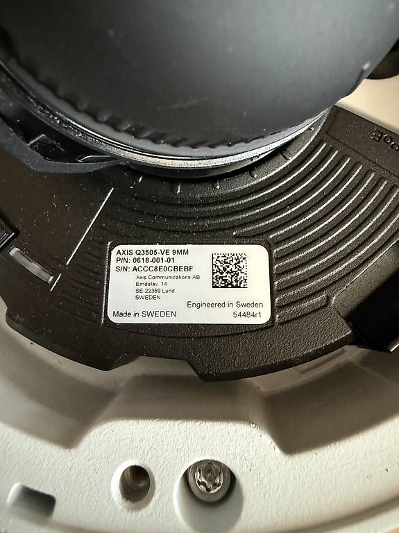 Axis Sistemi d'allarme: AXIS Q3505-VE 9MM Netzwerk Kamera – Usato da Reutlingen (Winterthur) venduto da donmasi 2