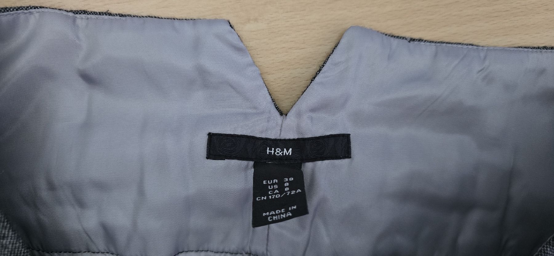 H&M Hosen: Hose Gr.38 – Gebraucht aus Oberbipp von Meaw13 2