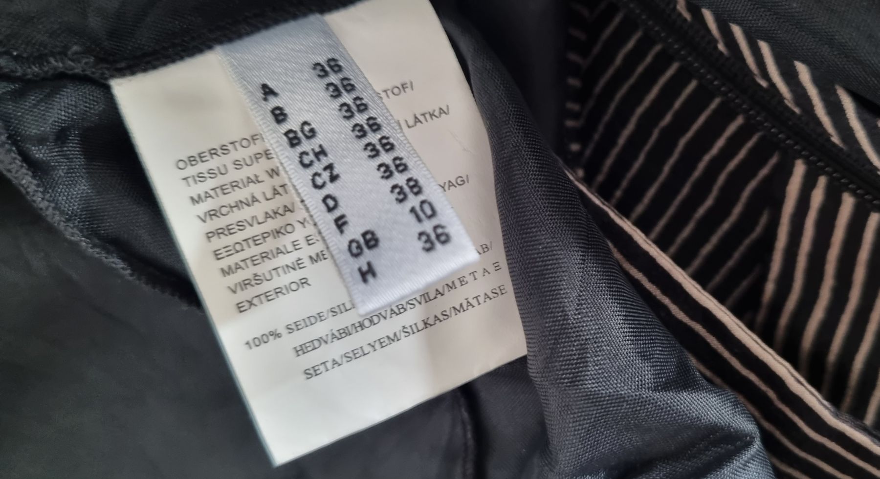Vestiti: Wunderschönes Seidenkleid weiss/schwarz Gr. 36 – Usato da Champlan venduto da acr_kkd5 5