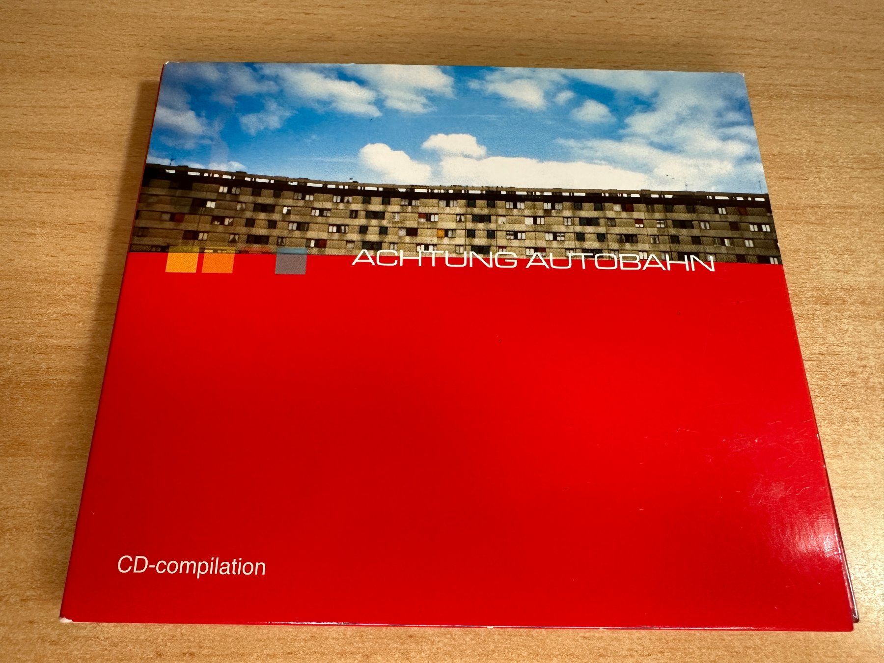 CD: K9 Various – Achtung Autobahn – Usato da Rikon im Tösstal venduto da Alpenmutz