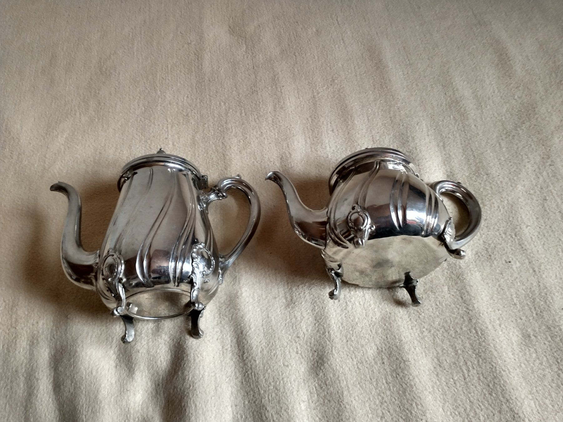 Teiere: 2x Antike Teekanne Kaffekanne Set – Usato da Löhningen venduto da Chimae67 5