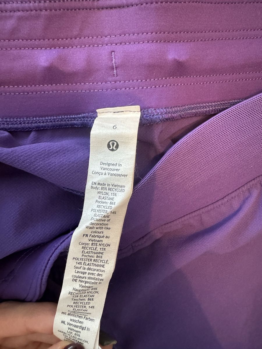 Lululemon Hosen: Lululemon Shorts – Gebraucht aus Birmensdorf ZH von kri_hr8b 4