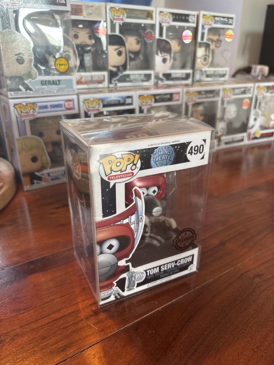 Funko Figuren: Tom serv-Crow 490 funko  – Neu (gemäss Beschreibung) aus Niederrohrdorf von lynchh