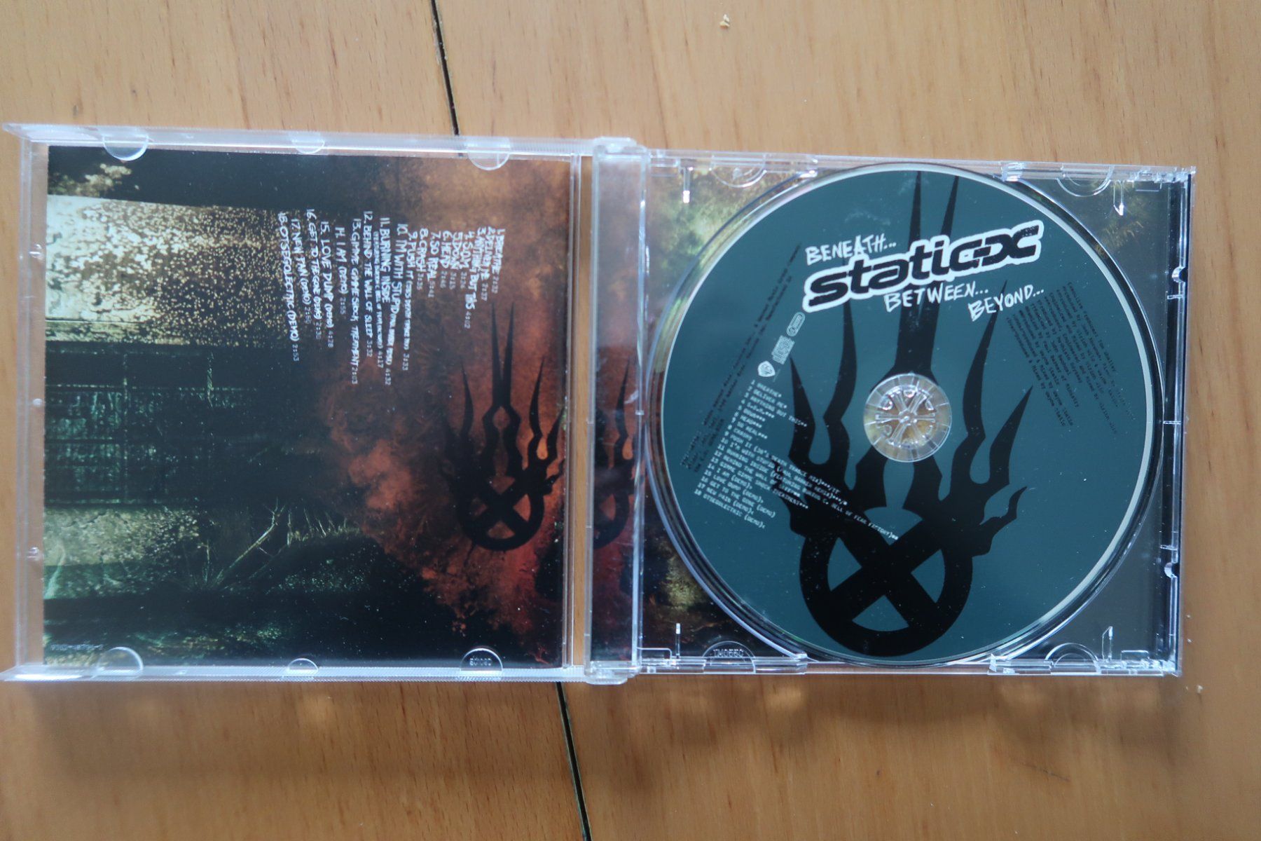 CD: CD     STATIC-X   Beneath Between Beyond – Usato da Porrentruy venduto da tupatup 2