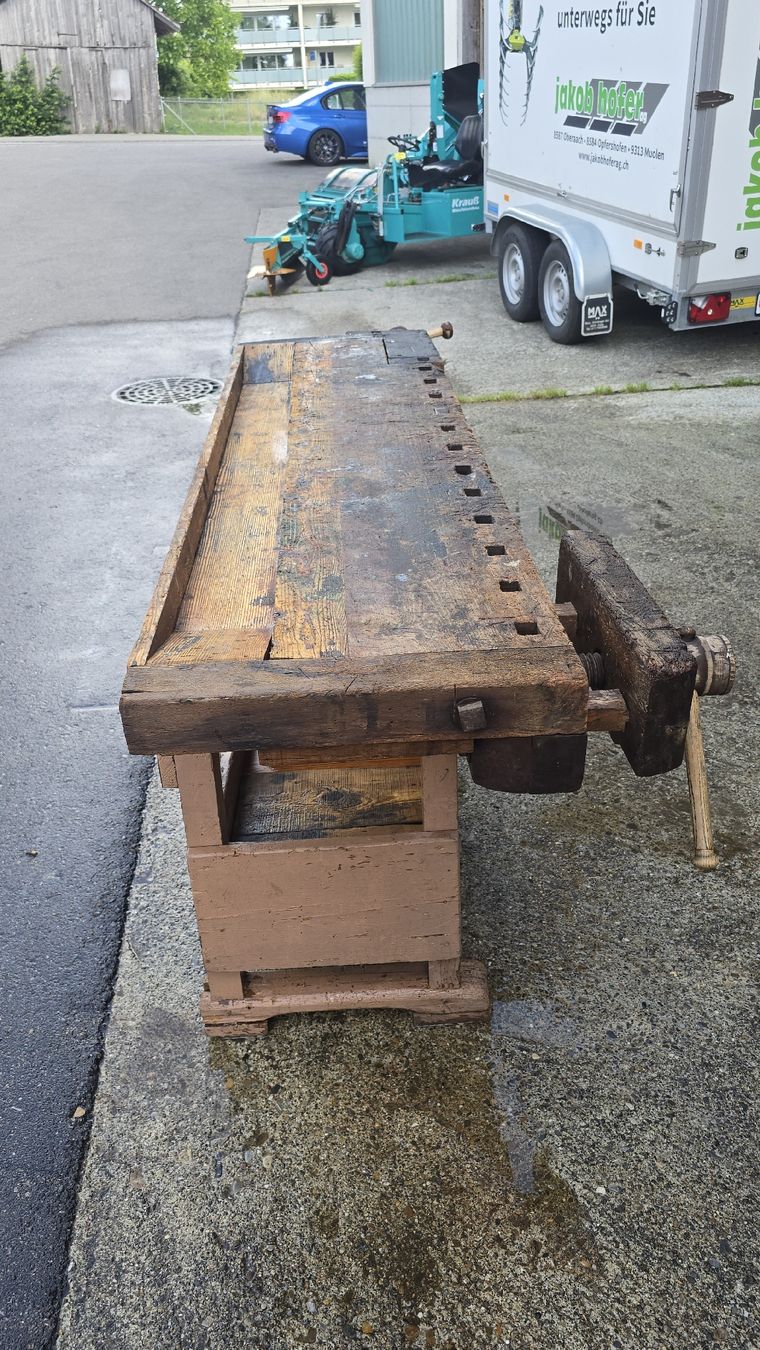 Banchi da lavoro: Antiker Werkstatttisch/Hobelbank – Usato da Oberaach venduto da Wicktrade 4