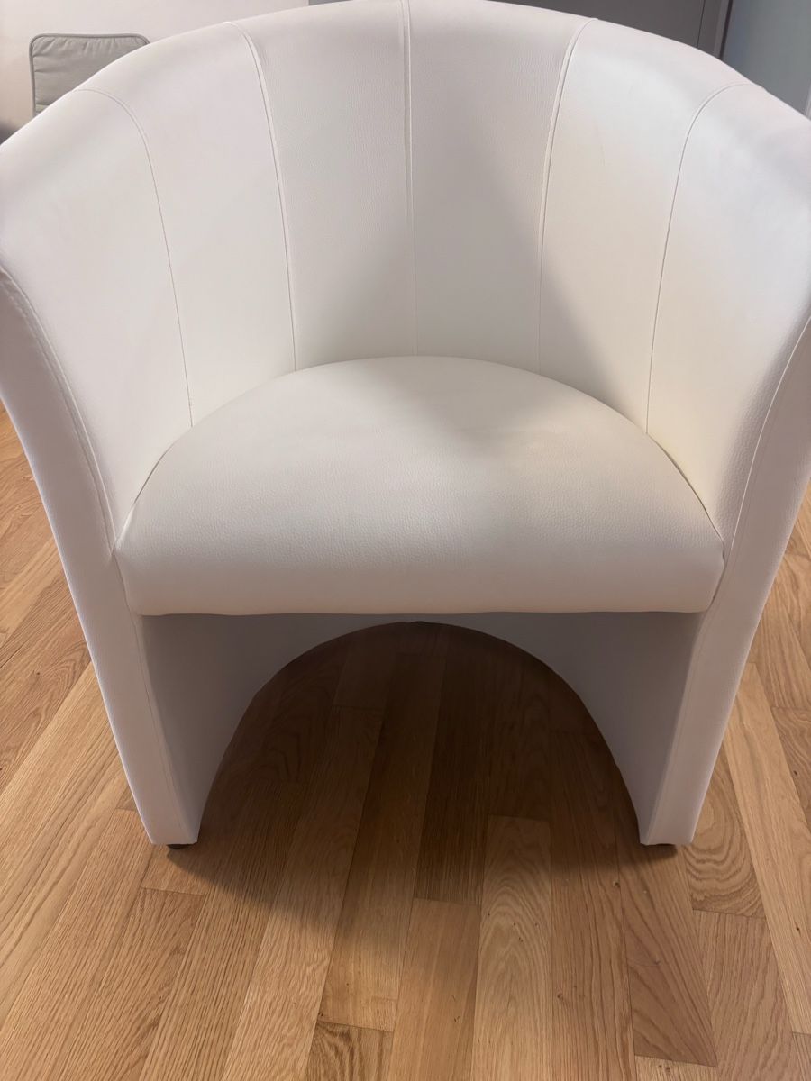 Ikea Poltrone: Sedia ikea – Usato da Zürich venduto da LFR-7 4