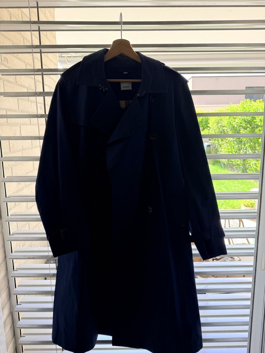 Burberry Cappotti: Burberry Trenchcoat – Nuovo (secondo la descrizione) da Itingen venduto da EdlesShopping 1