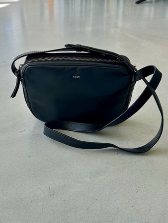 Tasche SOEUR Leder schwarz Schultertasche gute Zustand