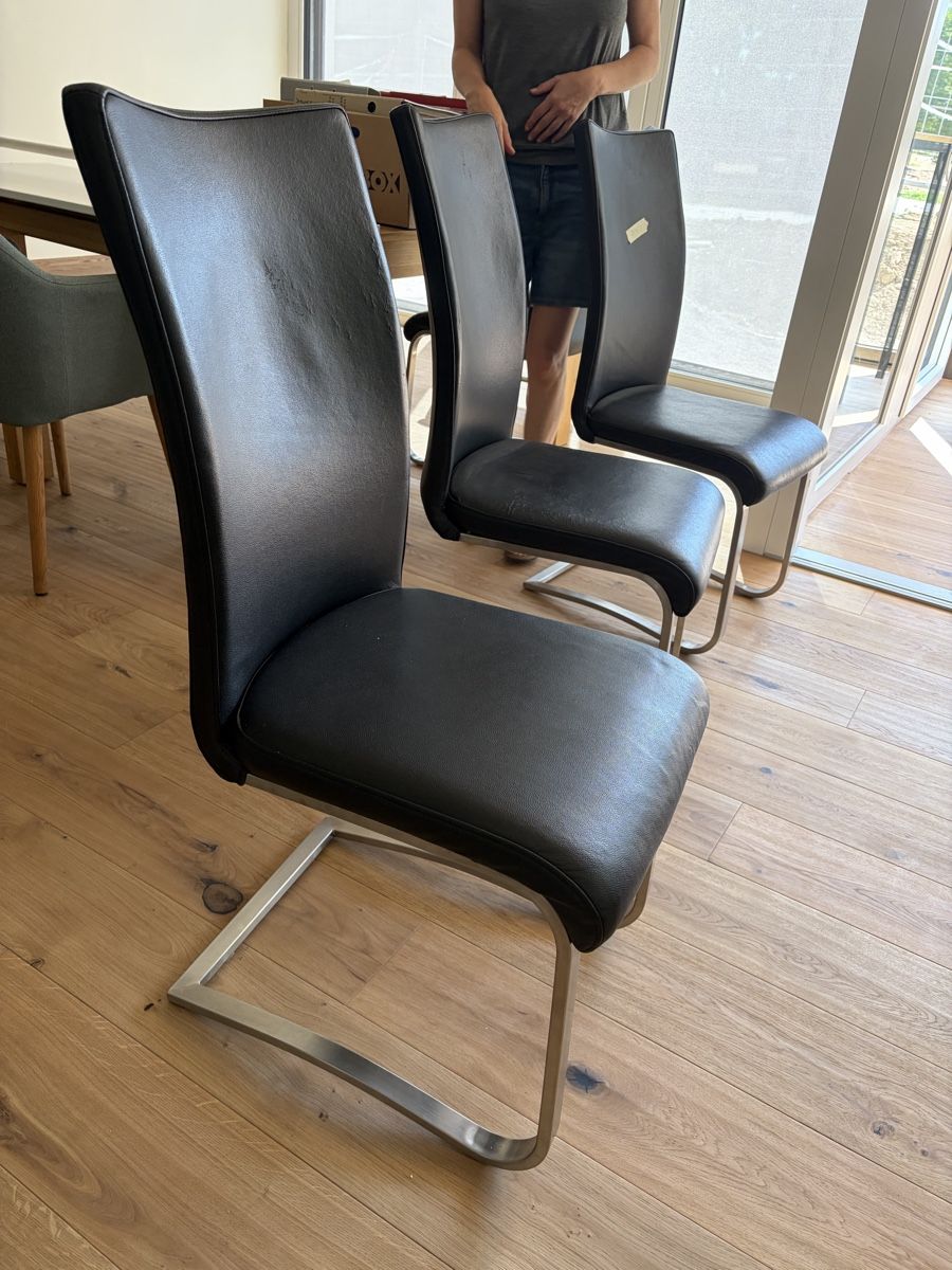 Chaises: Fünf Esstischstühle – D'occasion à Oberwil BL par jon_9jpt 1