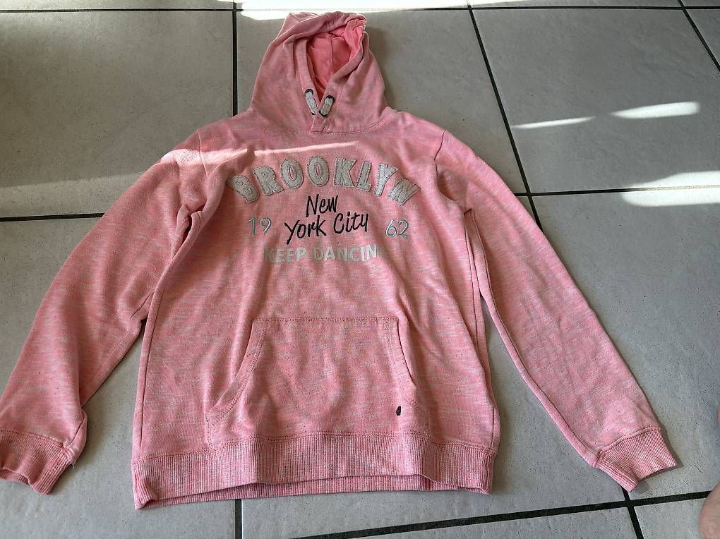 Maglioni & Felpe: Hoodie Gr.158/164 – Usato da Thun venduto da danceT
