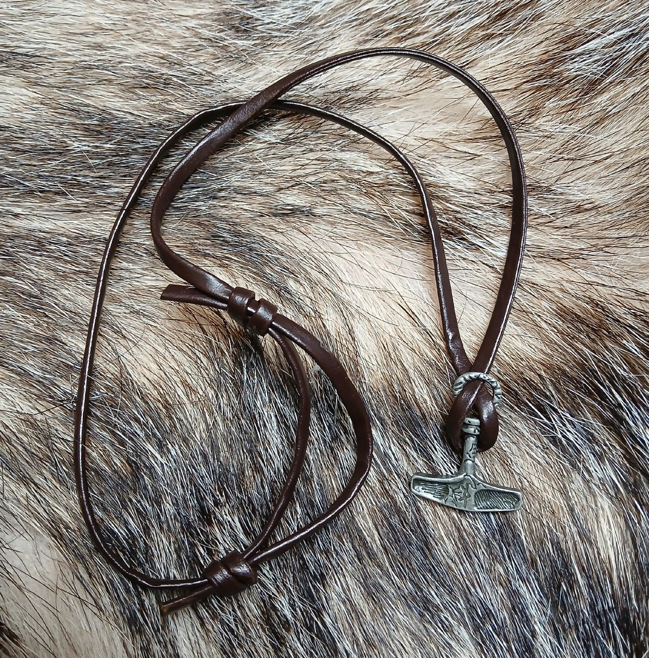 Catenine: Colliers Vikings Mjöllnir – Nuovo (secondo la descrizione) da Les Sciernes-d'Albeuve venduto da mel_8wpv 3