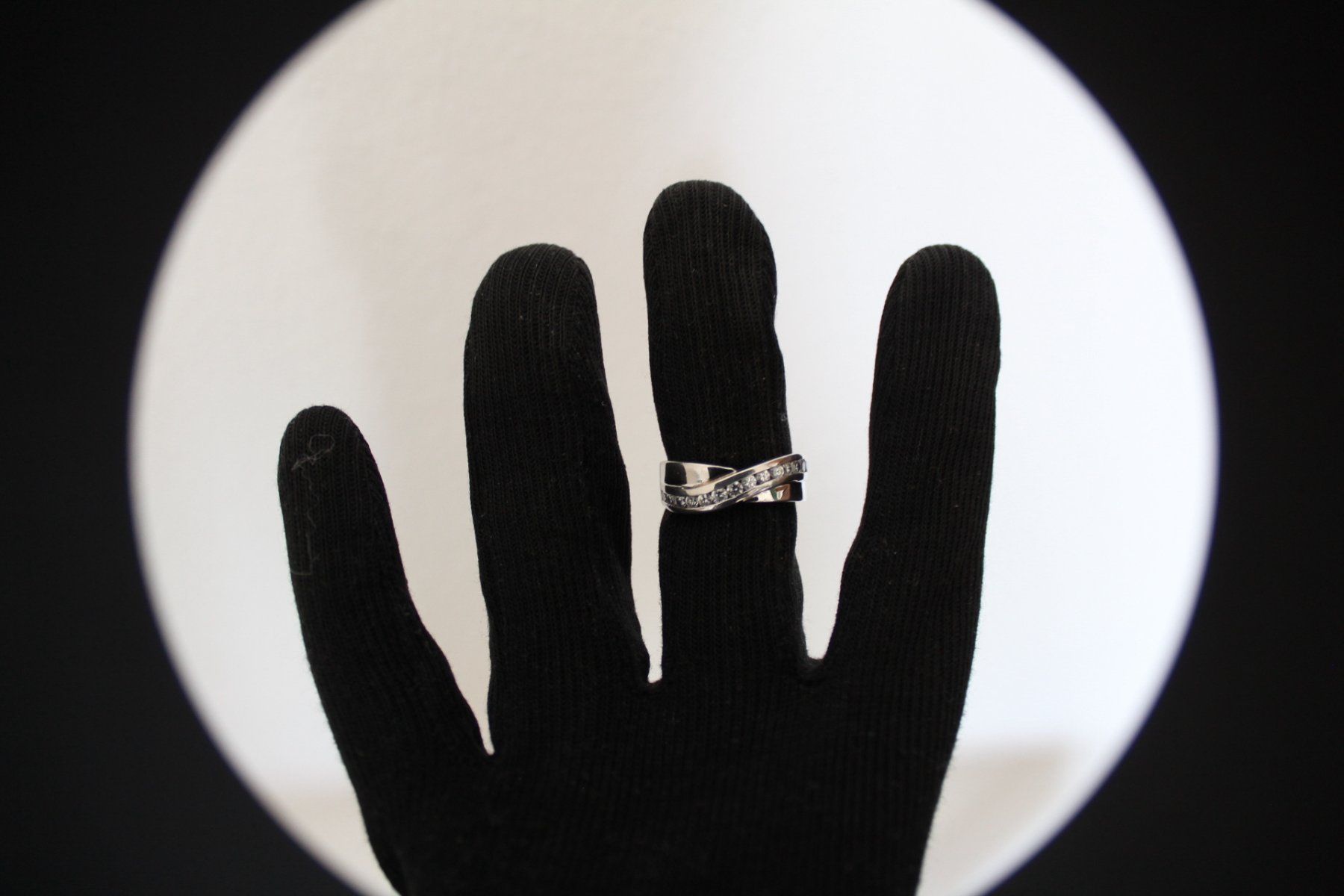 Anelli: Ring mit Strasssteine 925 gepunzt , Gr.58-18.5 – Usato da Locarno venduto da madame-tus-sauds 2