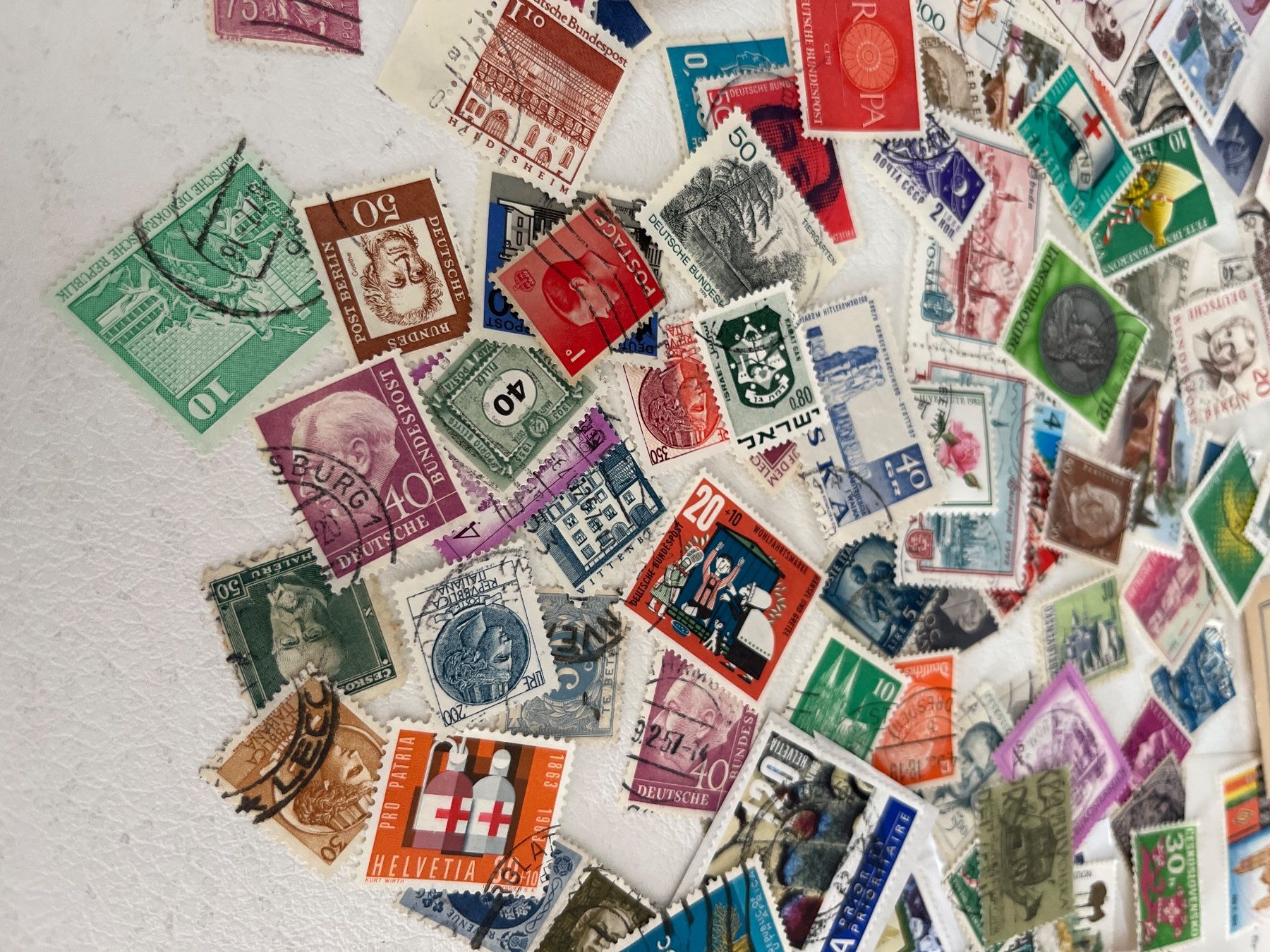 Tutti i francobolli: Lot 10: Lot mit mix Briefmarke – Usato da Chiasso venduto da AzenYa 4